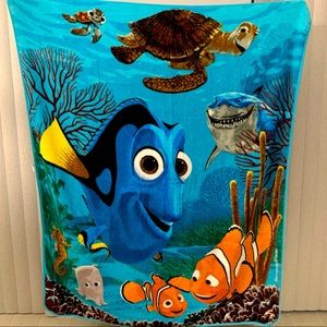 Finding Nemo - Disney/Pixar blanket 🐠